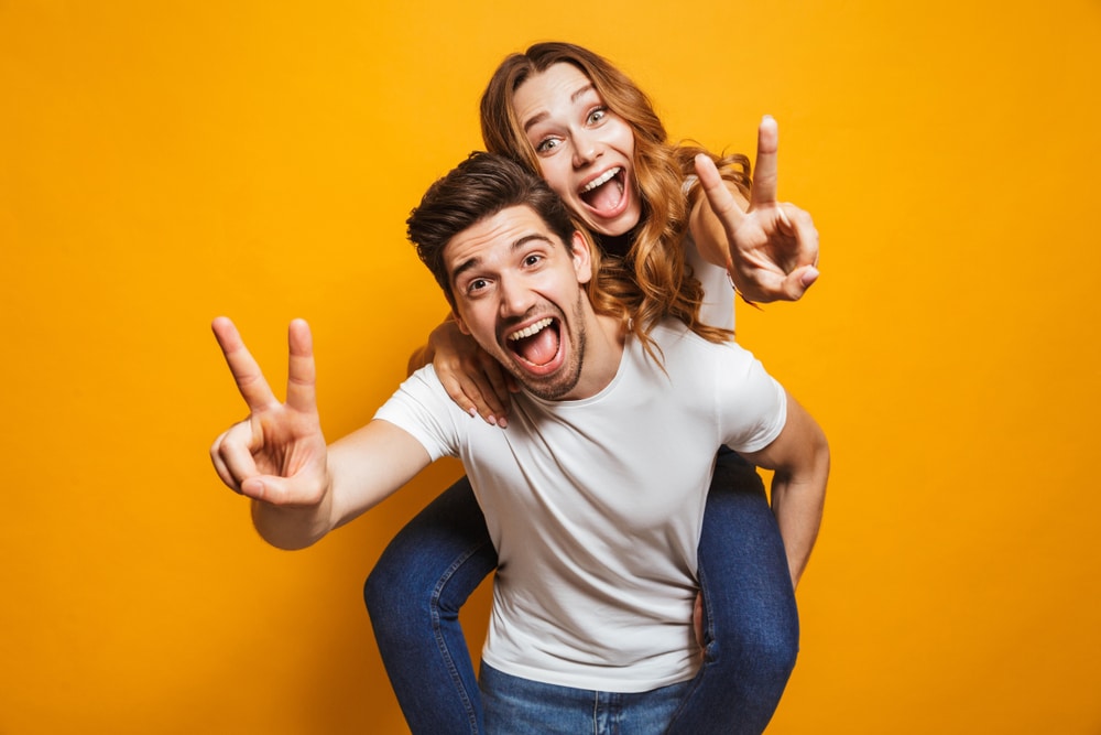 Jahrestag 50 Sprüche & 3 Tipps zum Jubiläum (+ 7 Geschenke)